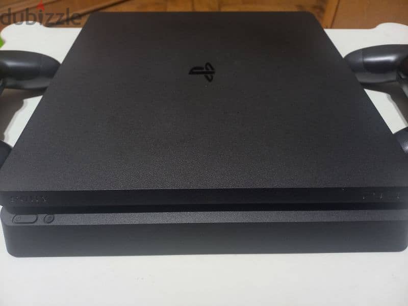 Playstation 4 Slim 500 GB 1