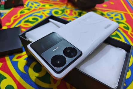 Realme GT3  1t /16