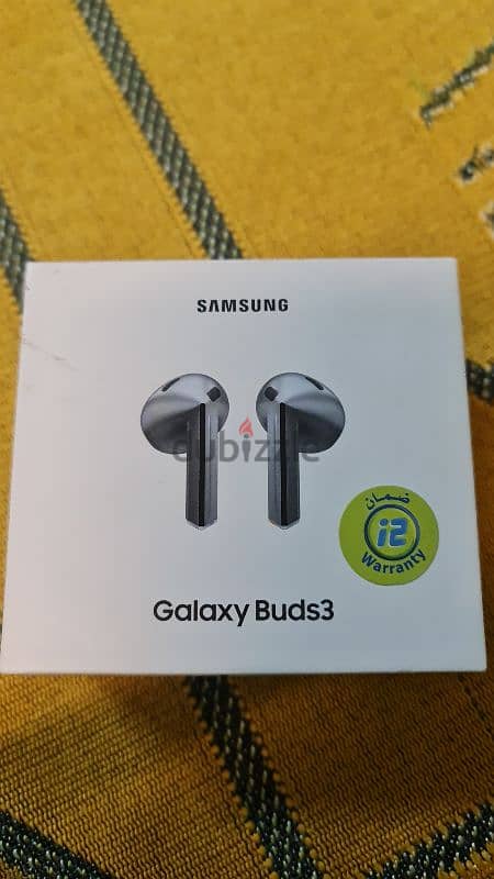 Samsung galaxy Buds 3 silver 1