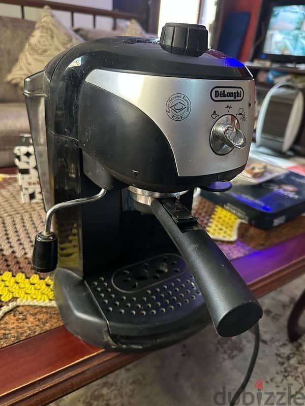 Delonghi Ec221 Coffee Machine 1