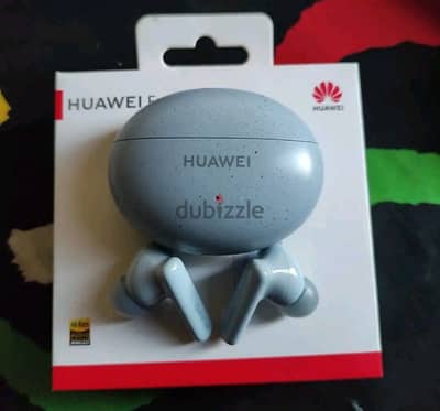 سماعه Huawei freebuds 5i معاه جراب كويس جدا حاله ممتازه أستعمال خفيف