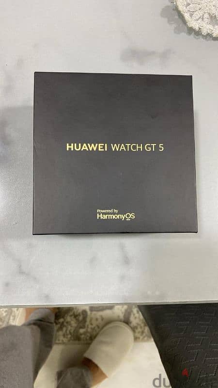 Huawei watch GT 5 with 3 straps free 1