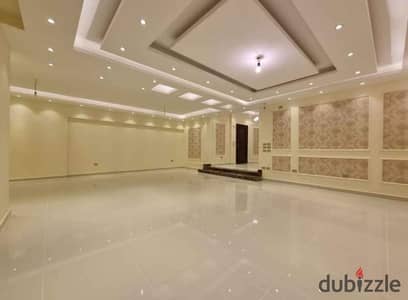 170 sqm apartment for sale in installments over 10 years in a compound in front of Al-Rehab