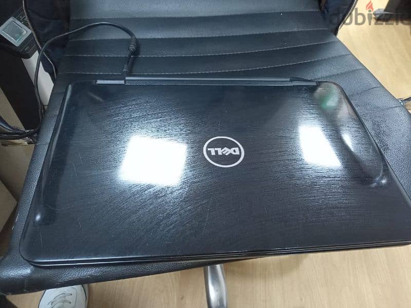 laptop Dell Insperion 5