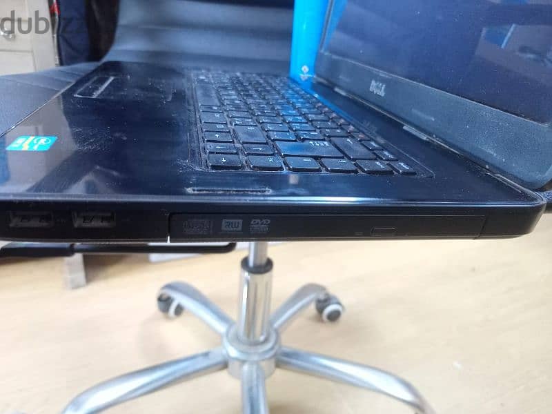 laptop Dell Insperion 9