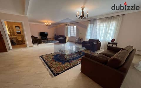 Furnished apartment for rent 270m Stanley (Steps from the sea)