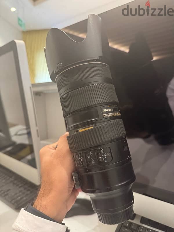 عدسة نيكون 70-200 v 2 3