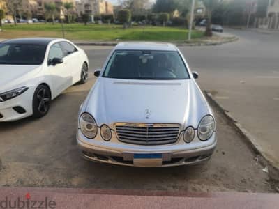 Mercedes-Benz E240 2004