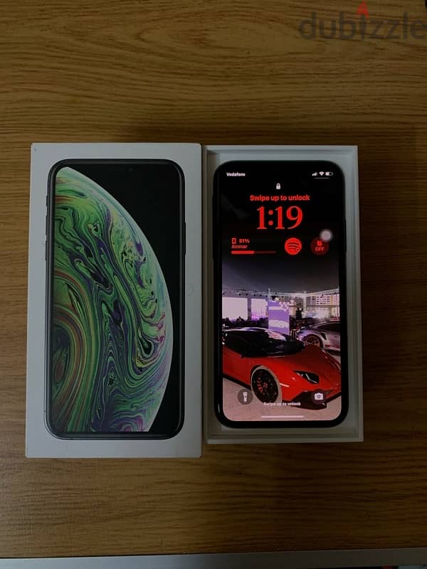 iPhone XS 0