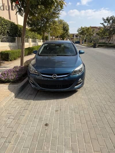 Opel Astra 2013