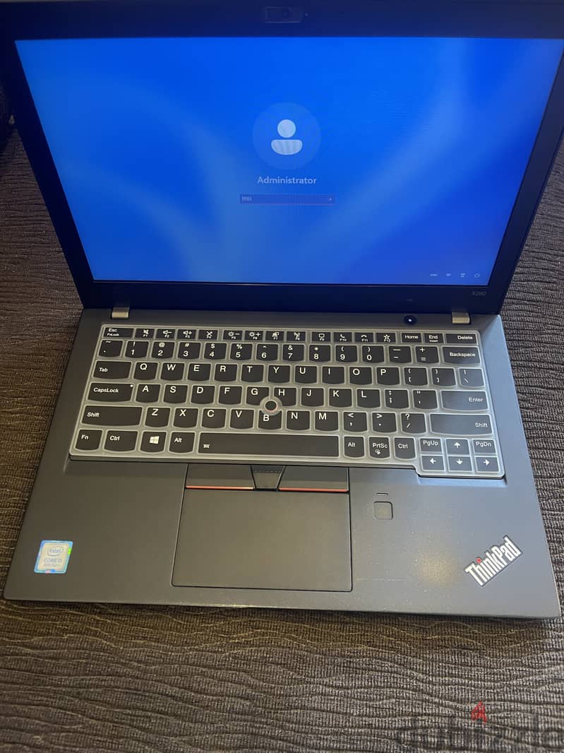 Business laptop (Lenovo ThinkPad X280) 1