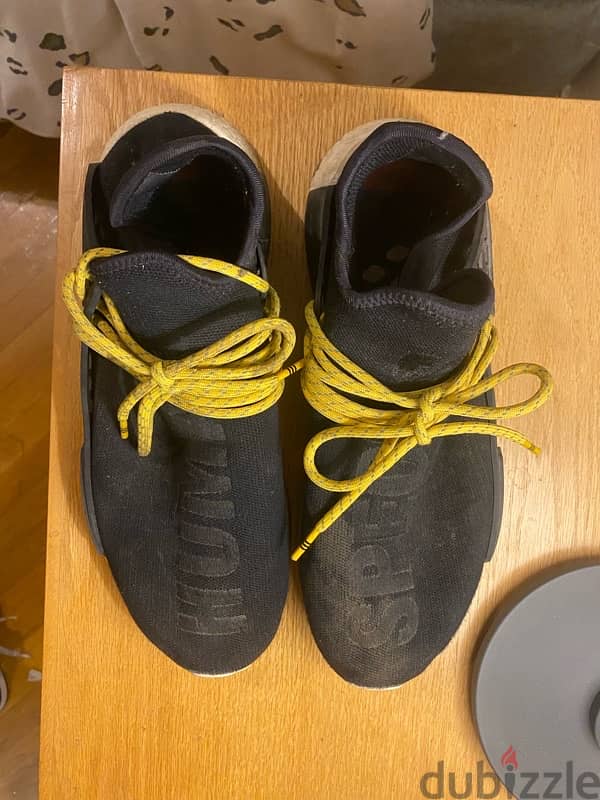 Adidas shoes pharell x nmd human race- 10000% original 2