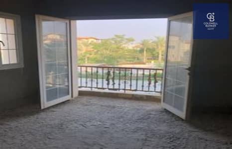 Villa Standalone Very Prime Location Ready To Move in Mountain View  Hyde Park New Cairo .         .