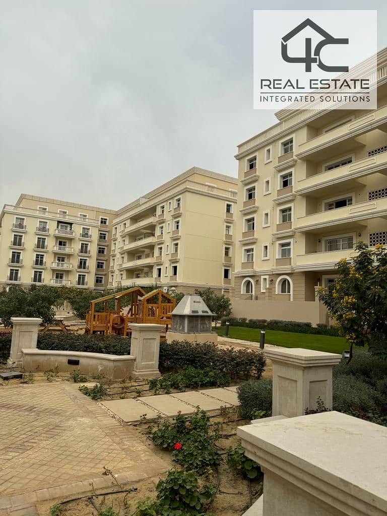 Apartment 229m All Rooms in view landscape ,fully finished,furnished with air conditioners Ready to move with installments in Hyde park new cairo 0