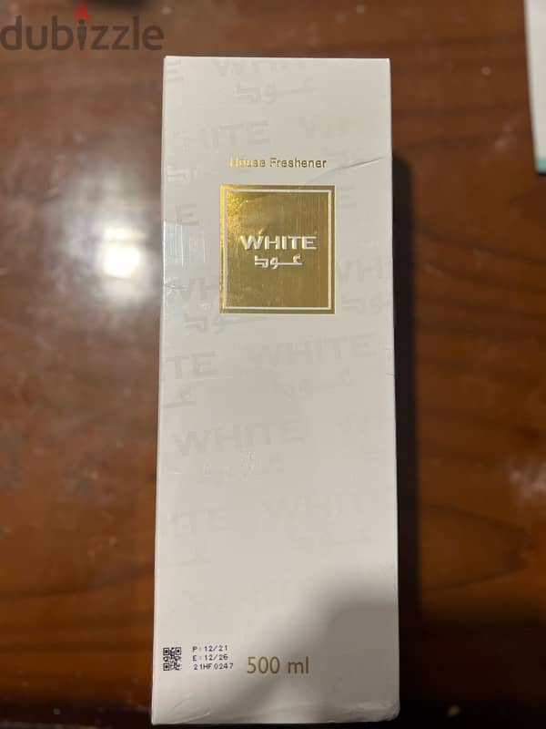 برفان معطر للمنزل او للملابس عود ابيض white oud 1