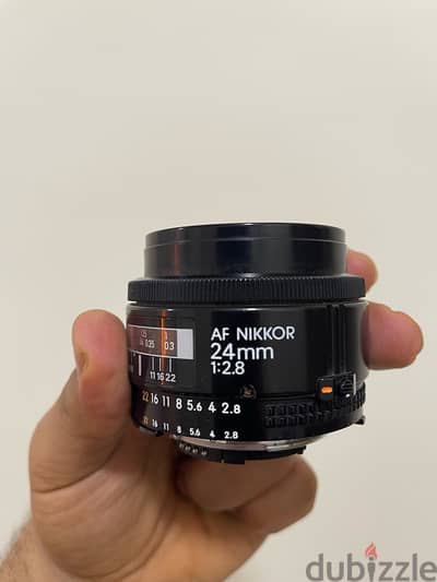 عدسه وايد نيكون 24mm 2.8