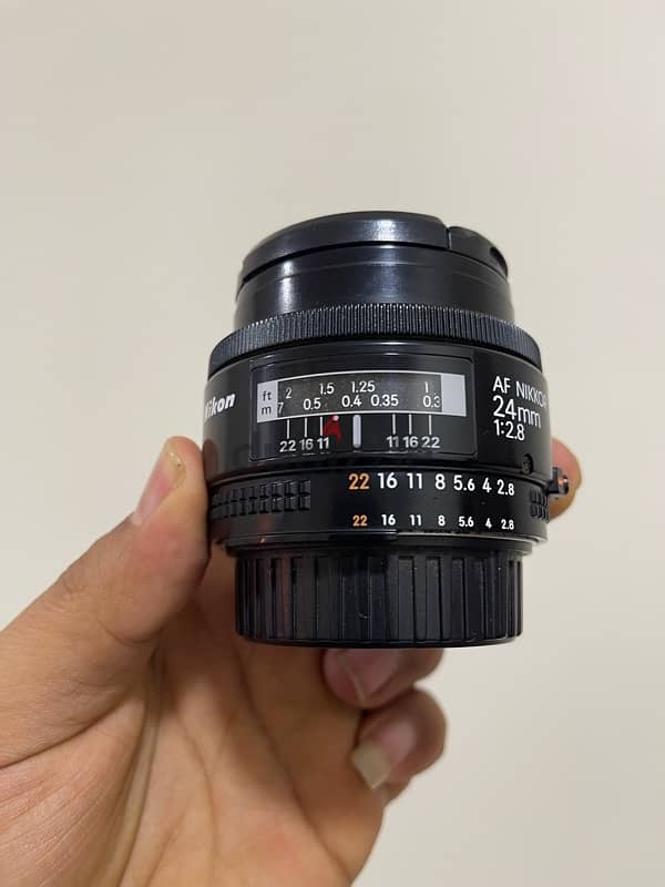 عدسه وايد نيكون 24mm 2.8 4