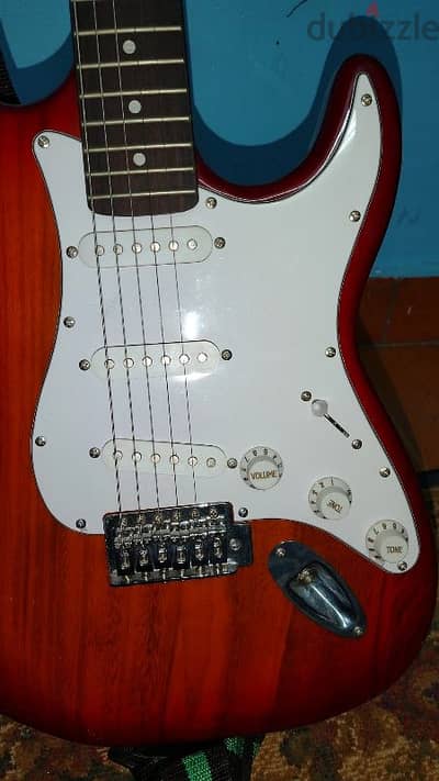 ELECTRIC GUITAR