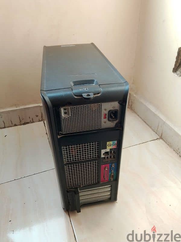 PC كامل شاشه وكيسه dell 1