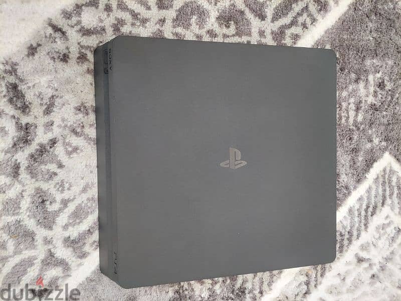 ps4 slim 1