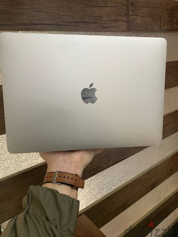 MacBook Pro _2017 3