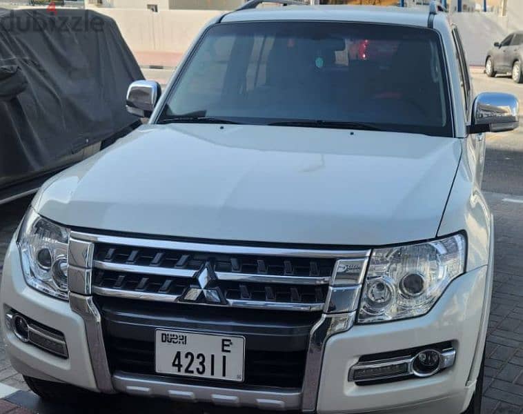 Mitsubishi Pajero 2016 0