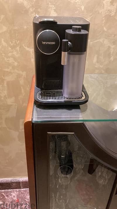 Nespresoo capsules coffee machine