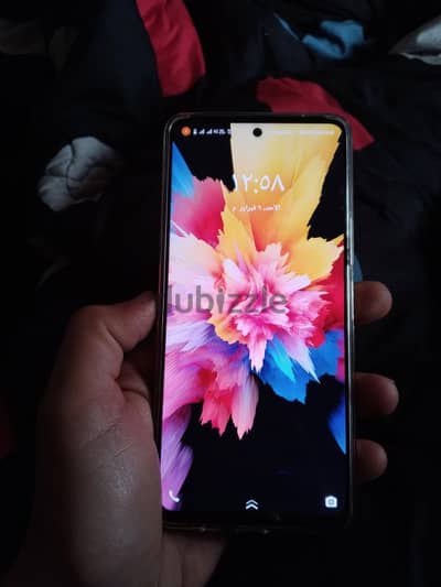 vivo y36 في حالة ممتازة