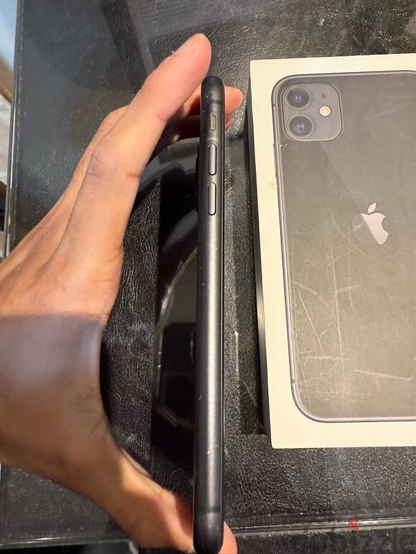 black iphone 11 3