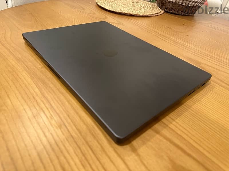 MacBook Pro M4 Max 16 inch 36G 2