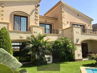 تاون هاوس للبيع ريسيل بأقل من سعر الشركه النص فى كمبوند سوان ليك ريزدينس-Swan lake Residence مرحلة جيزيل-Giselle