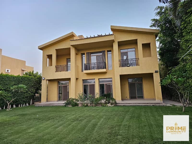 فيلا رائعة متشطبة تشطيب راقي  للايجار بالمطبخ والتكيفات بأليجريا سوديك Villa for rent in Allegria Sodic 0