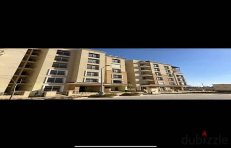 Apartment 131 meters for sale at a very special price in Sarai Compound