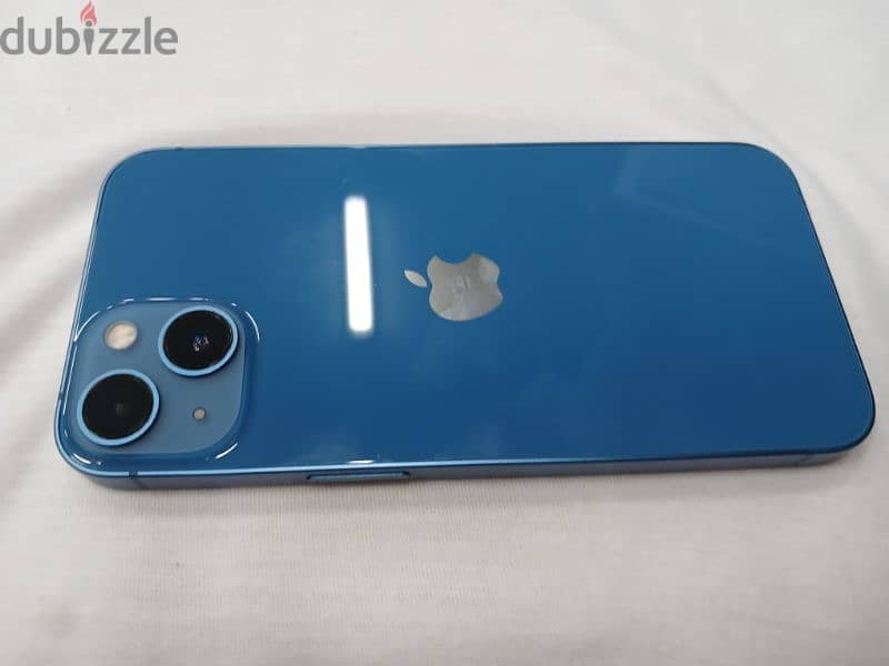 iPhone 13 128GB Blue 11