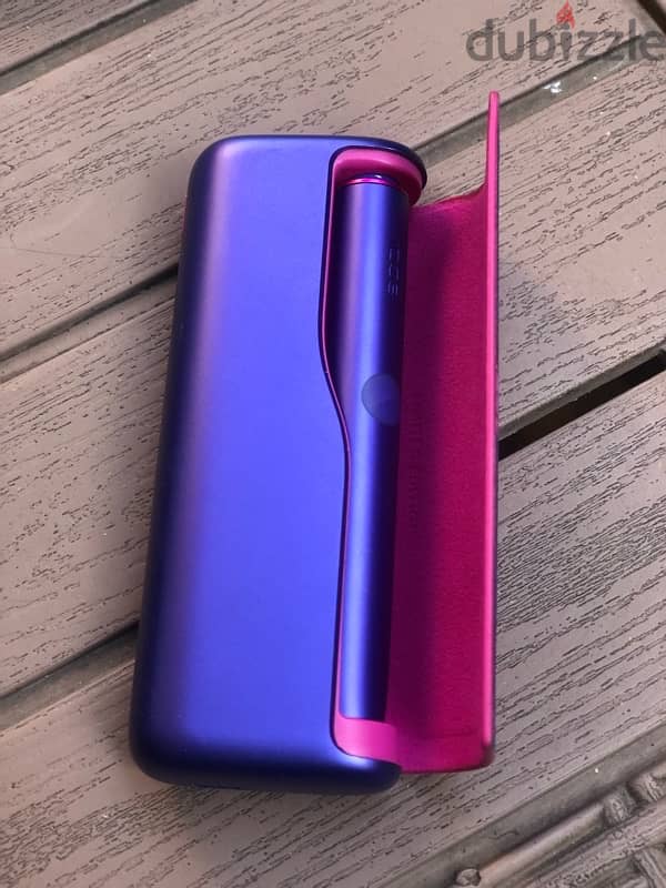 IQOS ILUMA Prime Neon Purple 2