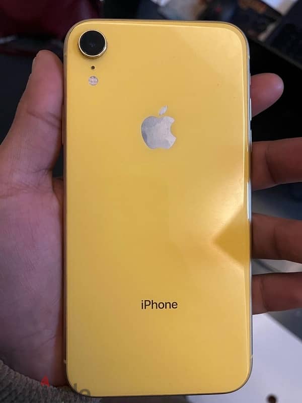 iphone XR/128 مغير بطاريه فقط 0