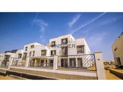 Apartment ready to move prime location,Villette sky condos -fifth settlement New cairo