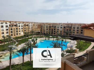 Penthouse with private roof area, immediate receipt, in view, landscape, in the heart of New Cairo - Stone Residence