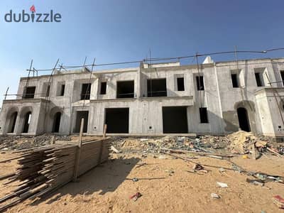 Villa Town house Resale middle in VYE sodic new zayed Delivery 2026