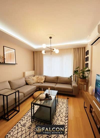 Apartment for sale, ready to move , fully finished with air conditioners, in Fifth Square Compound, Al Marasem, New Cairo,