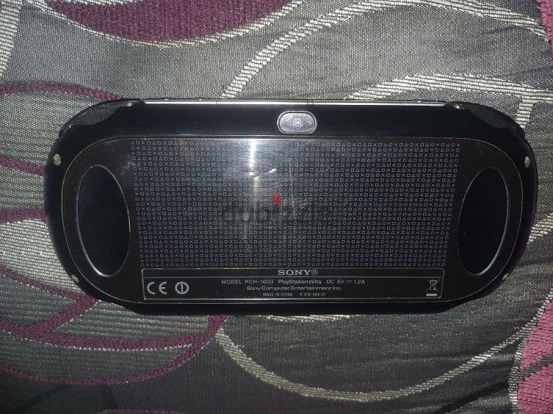 PlayStation Vita (PS Vita) OLED بلايستيشن فيتا متعدل + FIFA 13 7