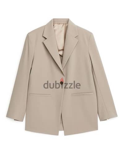 beige blazer