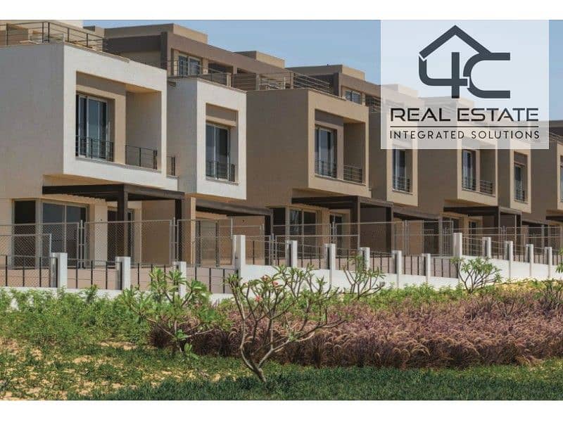 Villa Townhouse corner for sale 4toilet  Palm Hills new cairo READY TO MOVE  installment  at bargain price view landscape in the heart 5th statement 0