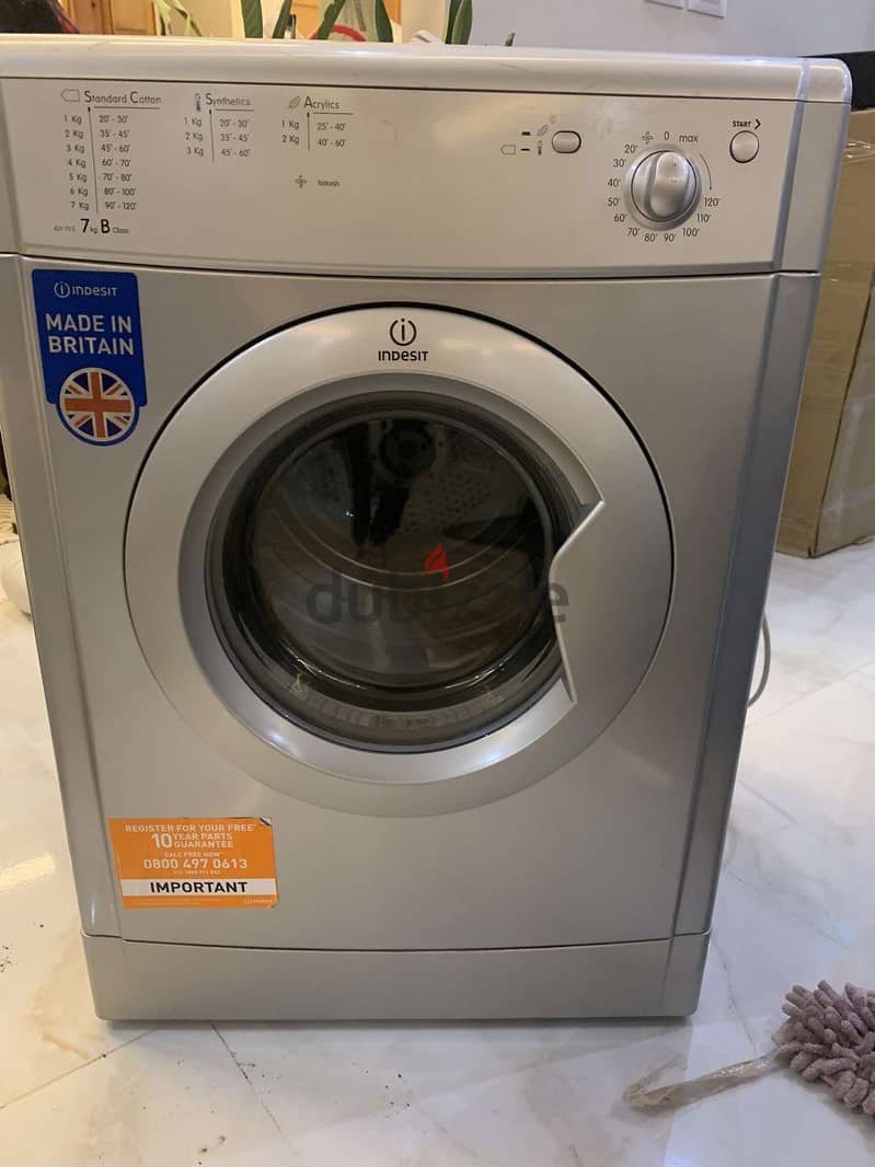 مجفف ملابس dryer indesit 7kg 0