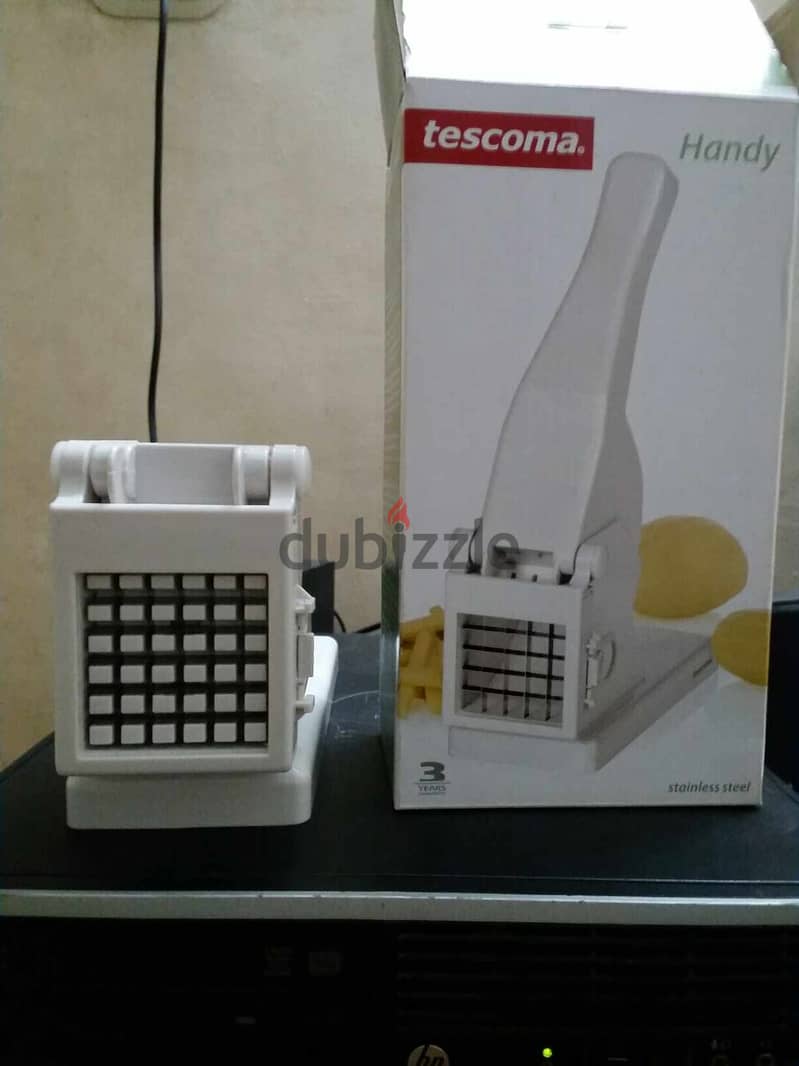 قطاعة بطاطس يدوية بمقاسين مختلفين ايطالى Tescoma handy 0