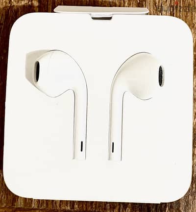 For sale orginal Earpods lighting connector