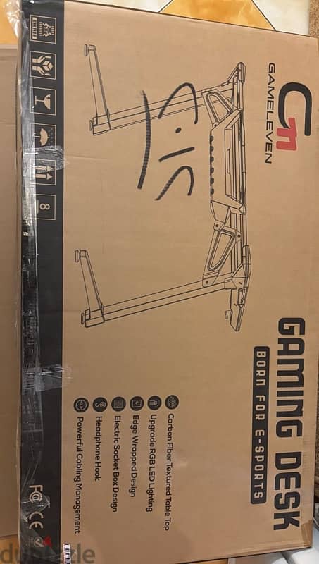 مكتب أو طاولة لعب gaming desk جديد 1