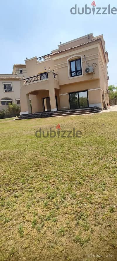 للايجار فيلا ستاند الون سوبر لوكس 749م ف جراند ريزيدنس grand residence