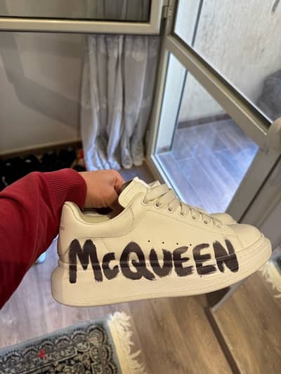 Alexander Mcqueen master quality size 41