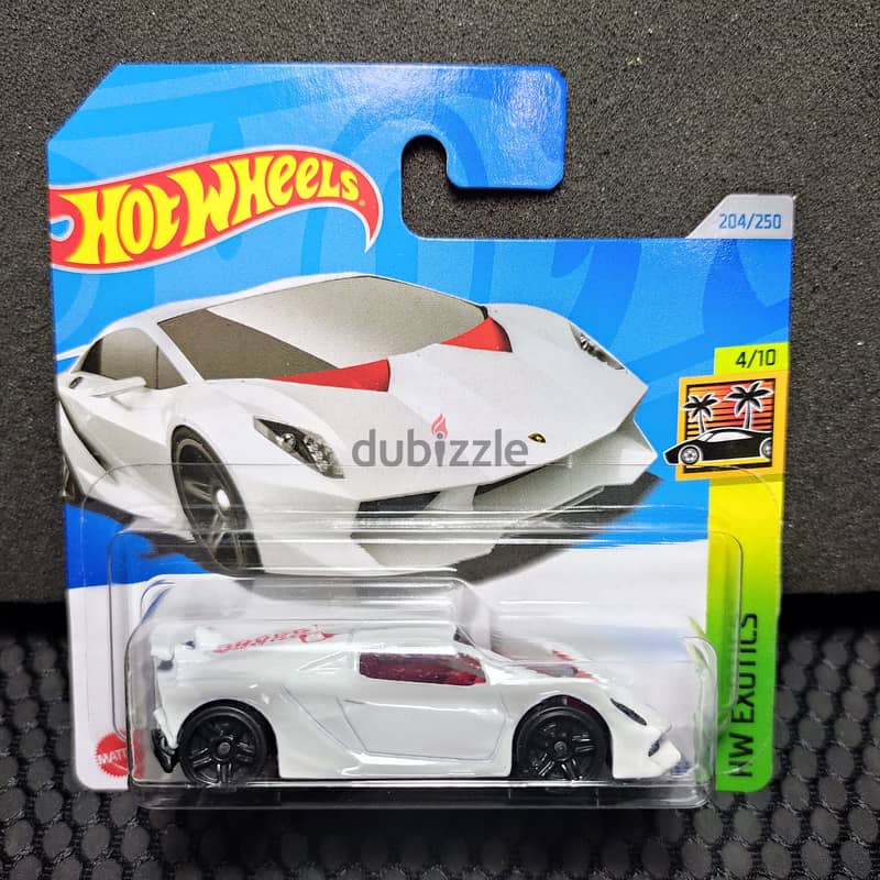 Hot wheels diecast with card -هوت ويلز جديده 6